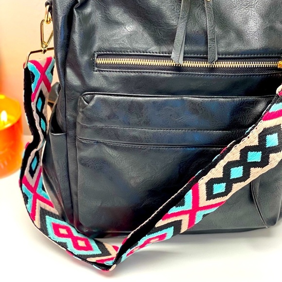 NEW Crossbody Strap for any Bag in Aqua Geo 💗🖤 - Picture 7 of 9